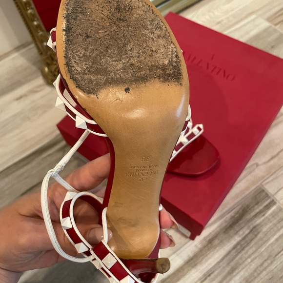 Valentino red rockstud heels - Picture 7 of 15